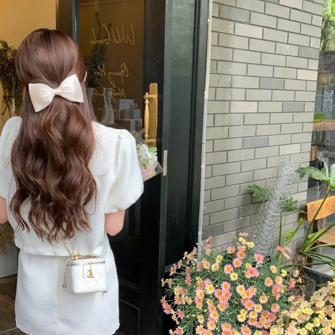 妮娜的一切